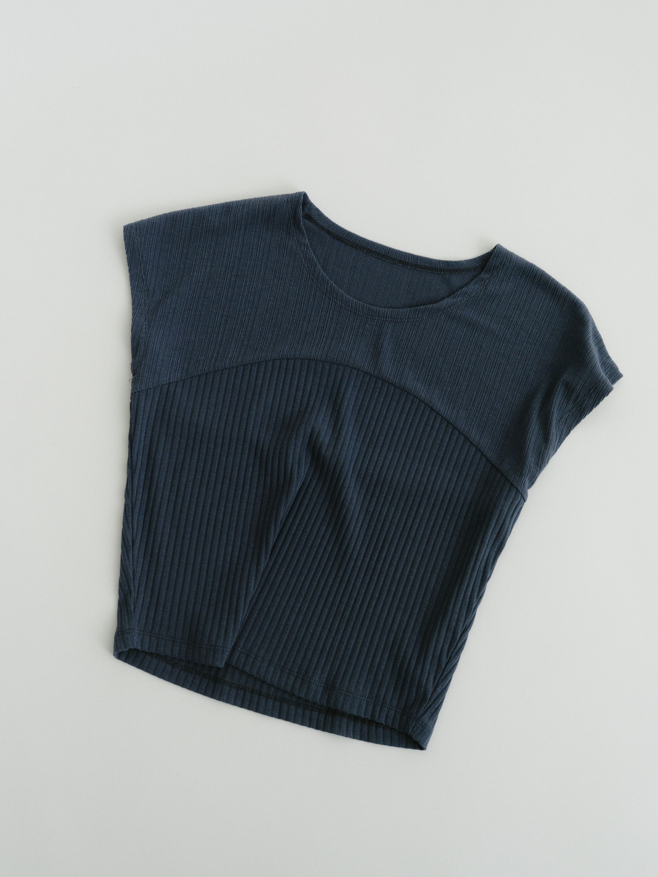 [3rd] BELLY HALF TOP (4色, 2尺码)